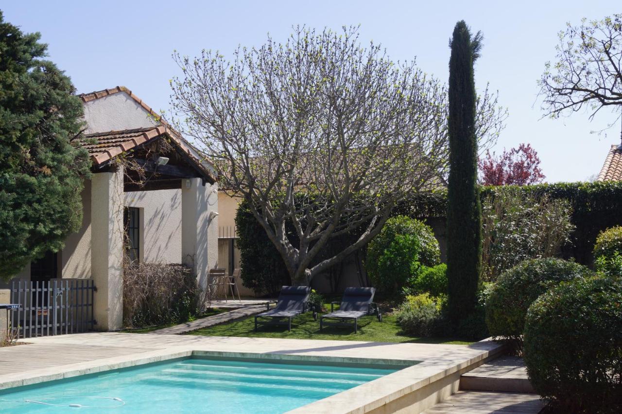 Domaine De La Girafe Bed and Breakfast Eyragues Exteriör bild